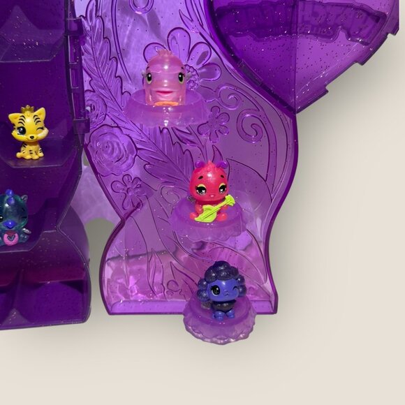 Hatchimals Colleggtibles Purple Glitter Display Case With Mini Figures - Picture 7 of 8